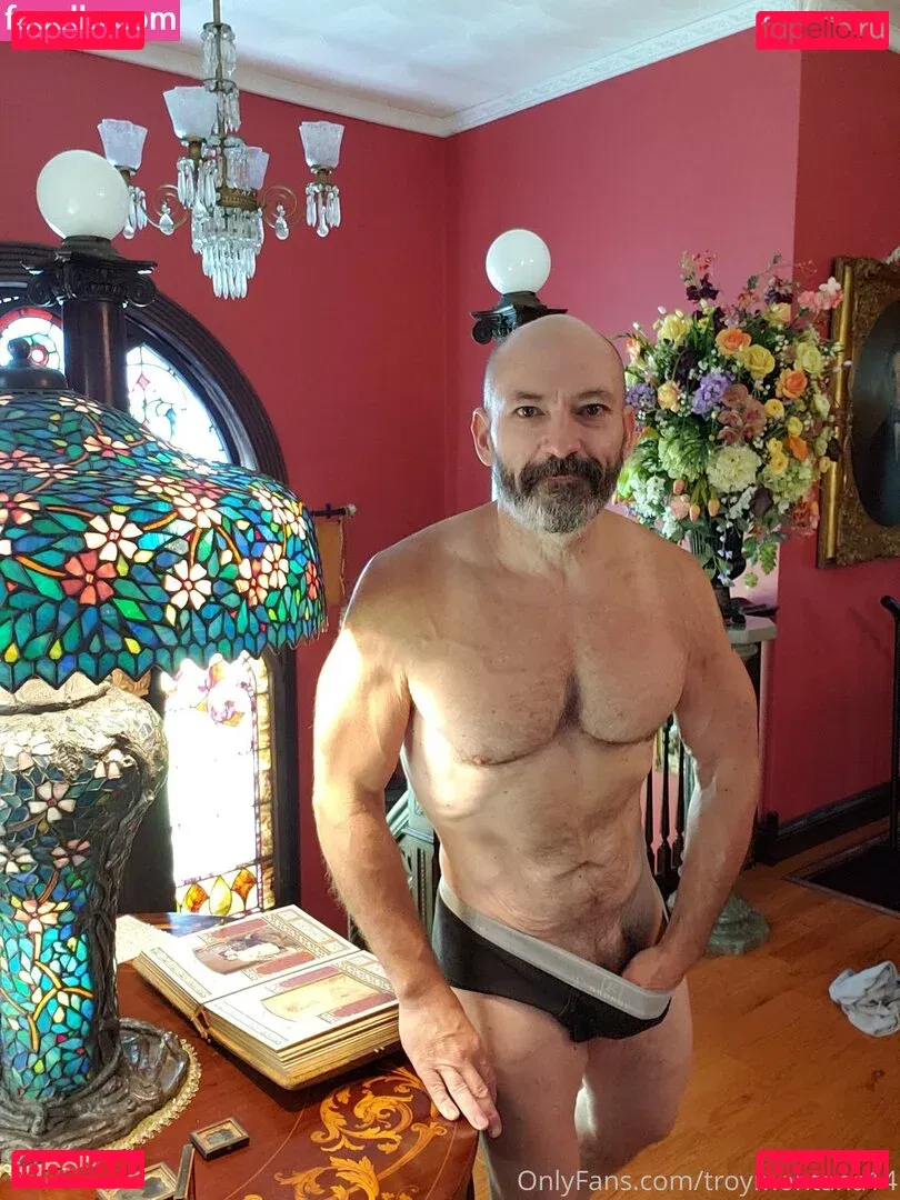 troymontana14 Onlyfans Photo Gallery 