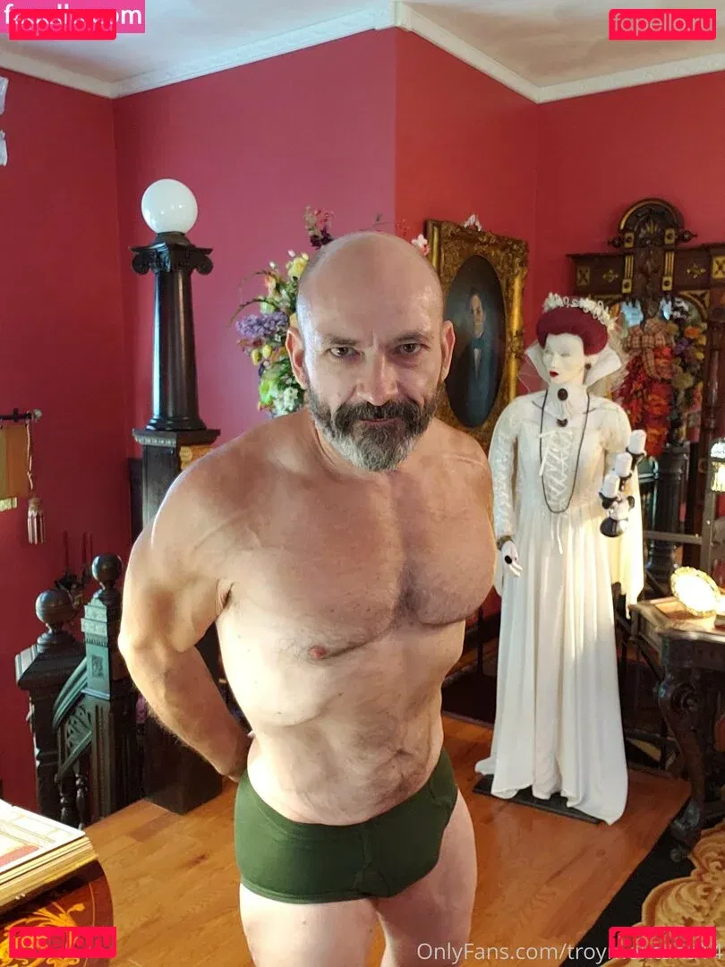 troymontana14 Onlyfans Photo Gallery 