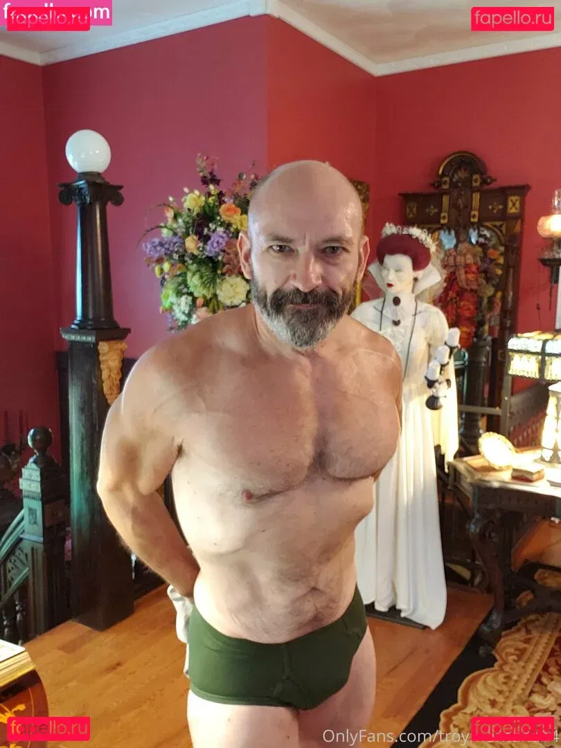 troymontana14 Onlyfans Photo Gallery 