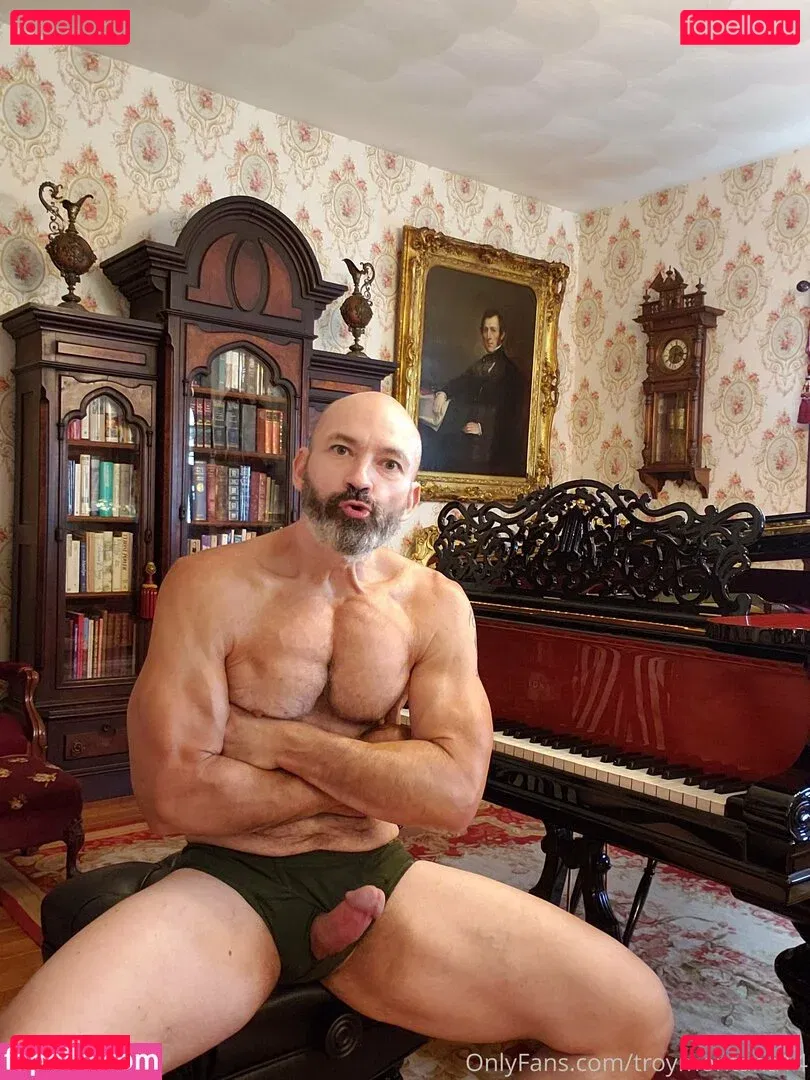 troymontana14 Onlyfans Photo Gallery 