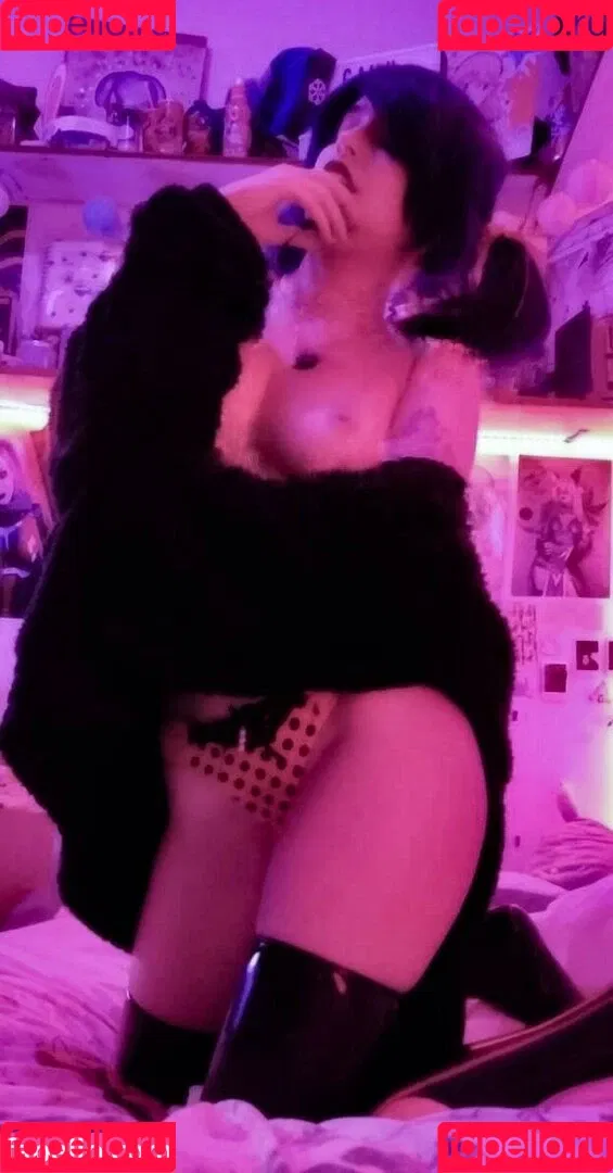 Camu Valoy Onlyfans Photo Gallery 