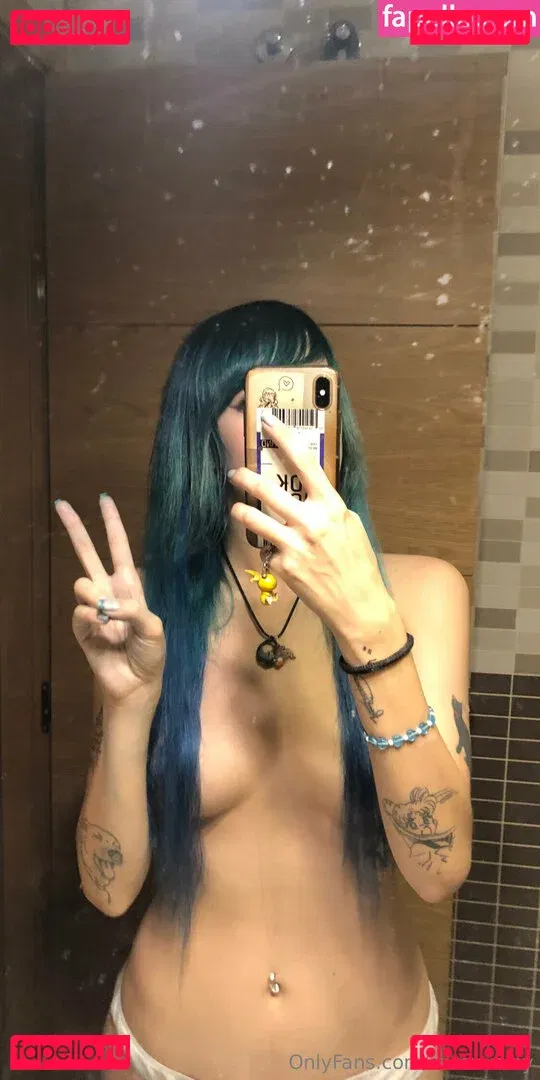 Camu Valoy Onlyfans Photo Gallery 