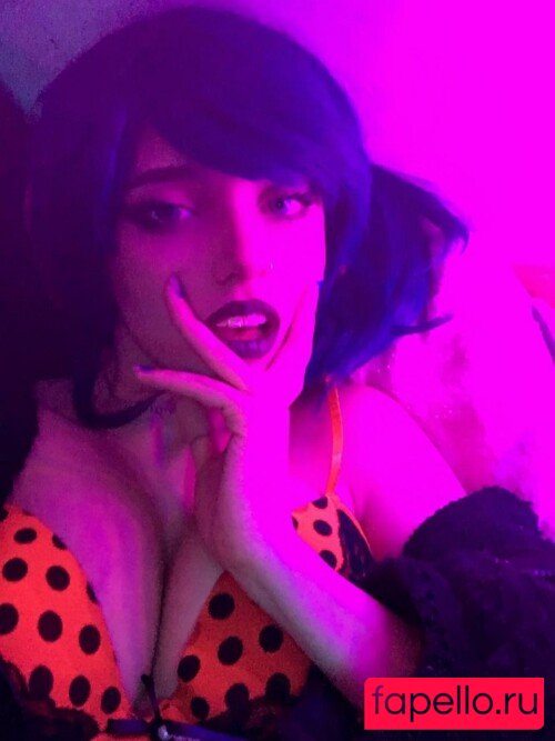 Camu Valoy Onlyfans Photo Gallery 