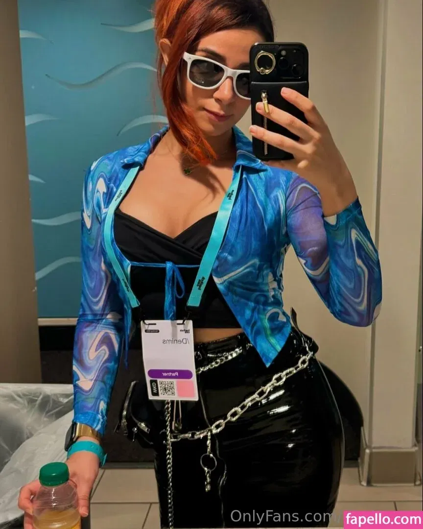 denimsttv Onlyfans Photo Gallery 