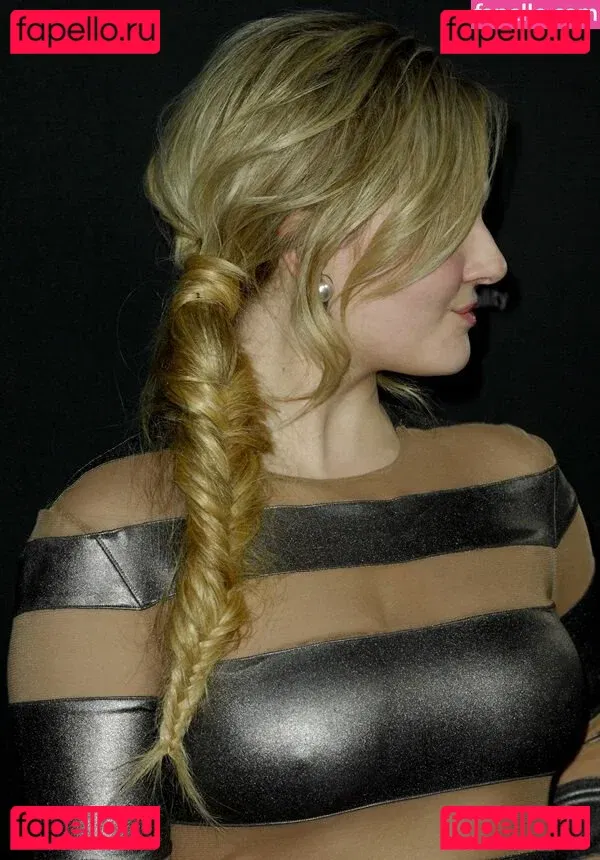 Abigail B Onlyfans Photo Gallery 