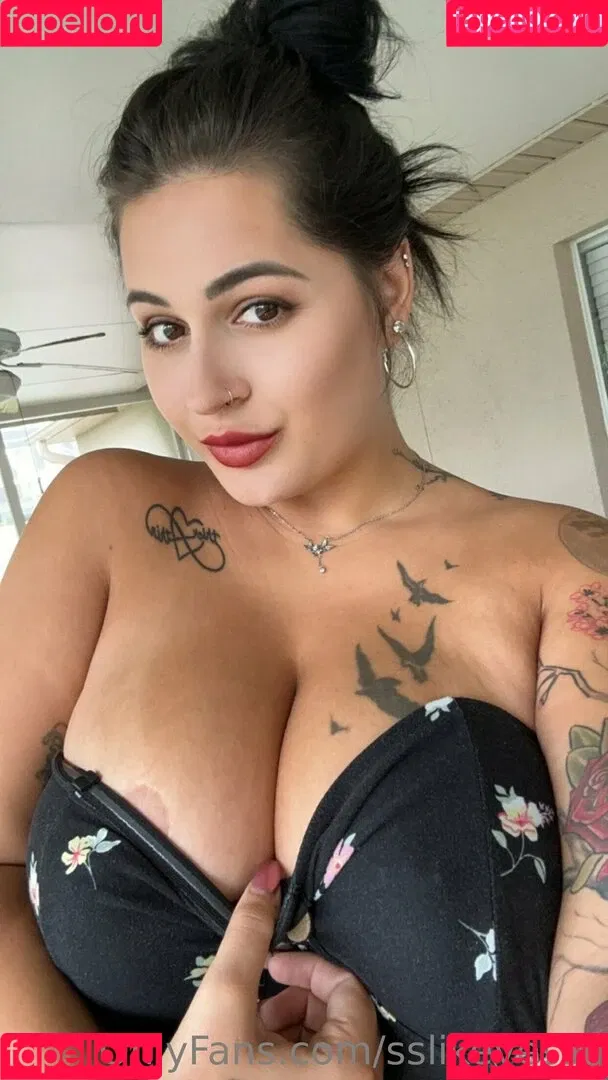 sslikeyesss Onlyfans Photo Gallery 