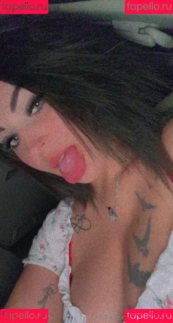 sslikeyesss Onlyfans Photo Gallery 
