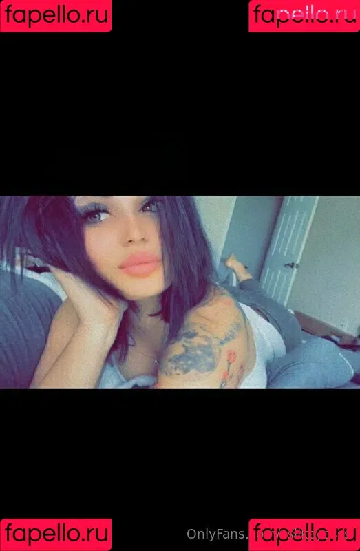 sslikeyesss Onlyfans Photo Gallery 