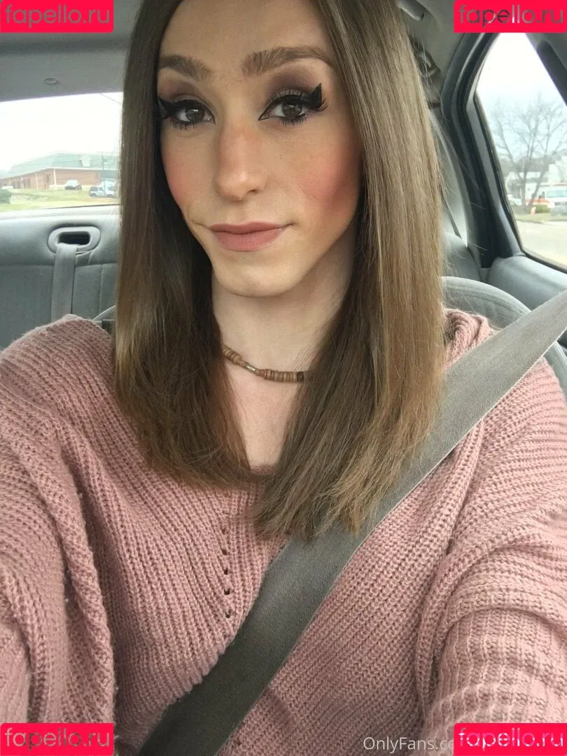 Zoeyt123 Onlyfans Photo Gallery 