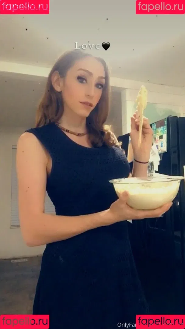 Zoeyt123 Onlyfans Photo Gallery 
