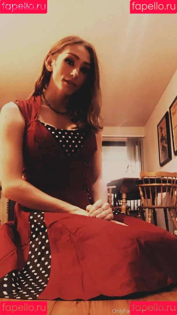 Zoeyt123 Onlyfans Photo Gallery 