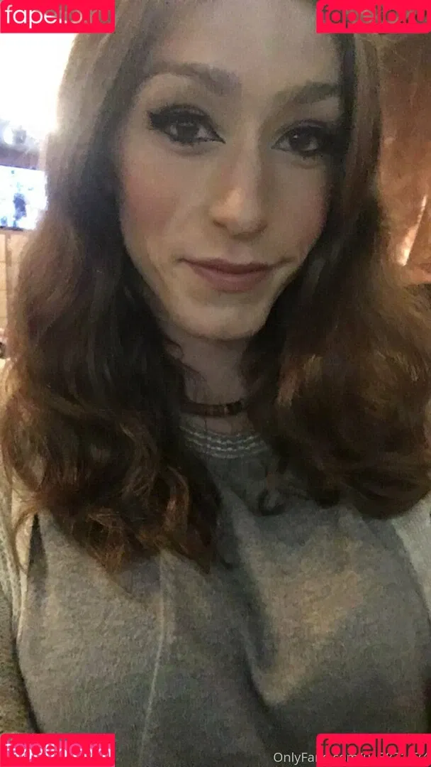 Zoeyt123 Onlyfans Photo Gallery 
