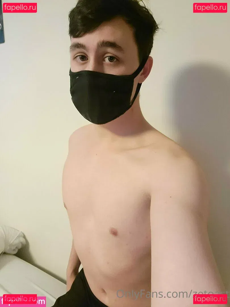 zetoast Onlyfans Photo Gallery 