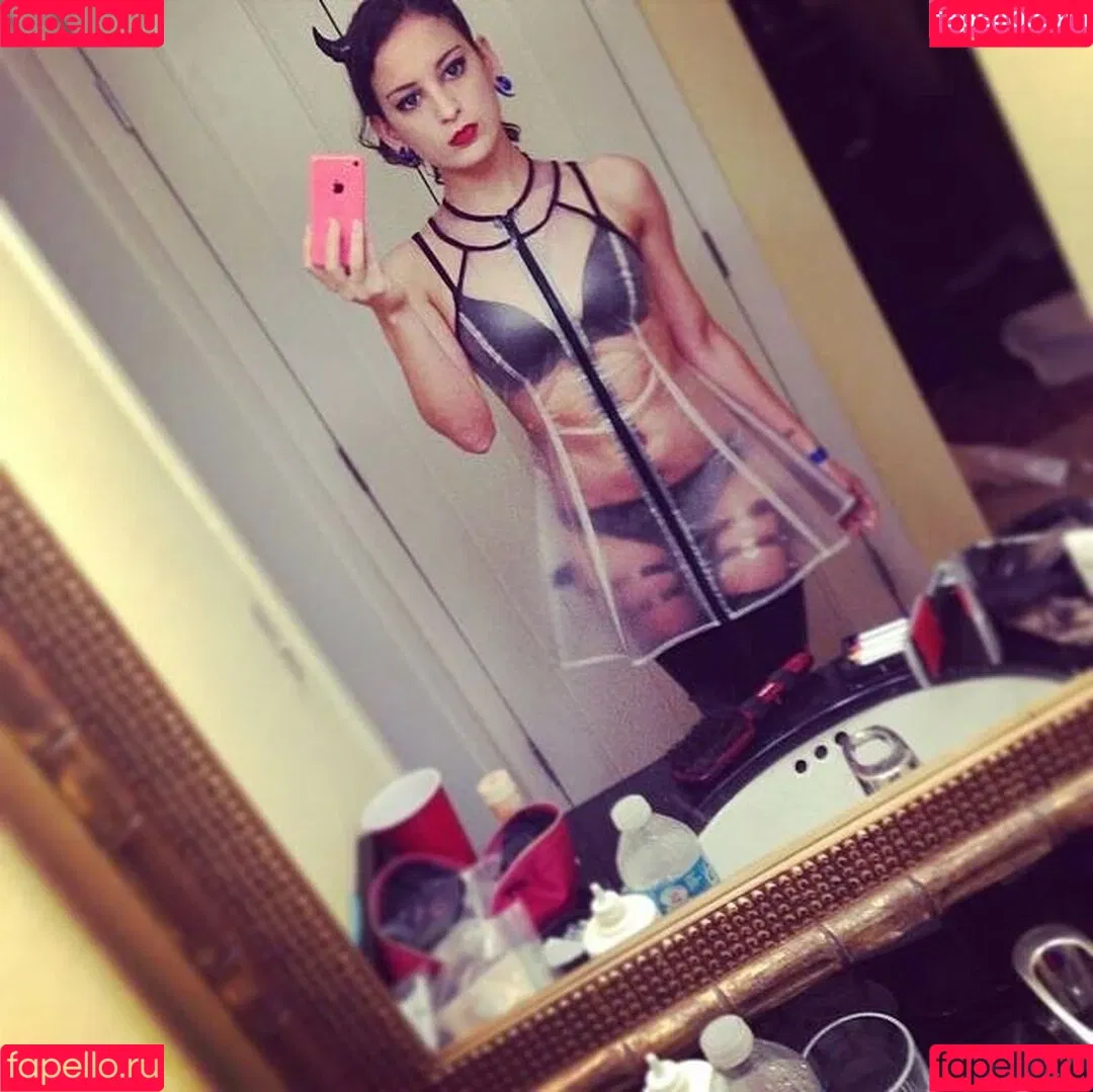 MalAfterMidnight Onlyfans Photo Gallery 