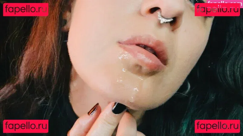 MalAfterMidnight Onlyfans Photo Gallery 