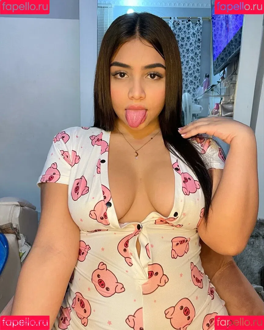 Daniela Gonzales Onlyfans Photo Gallery 