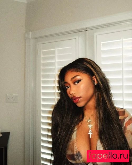 Chaotic Allure Nude Onlyfans Photo 4