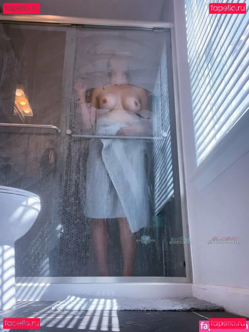 Lifestyle 40's Couple Onlyfans Photo Gallery 