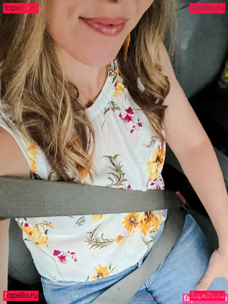 Lifestyle 40's Couple Onlyfans Photo Gallery 