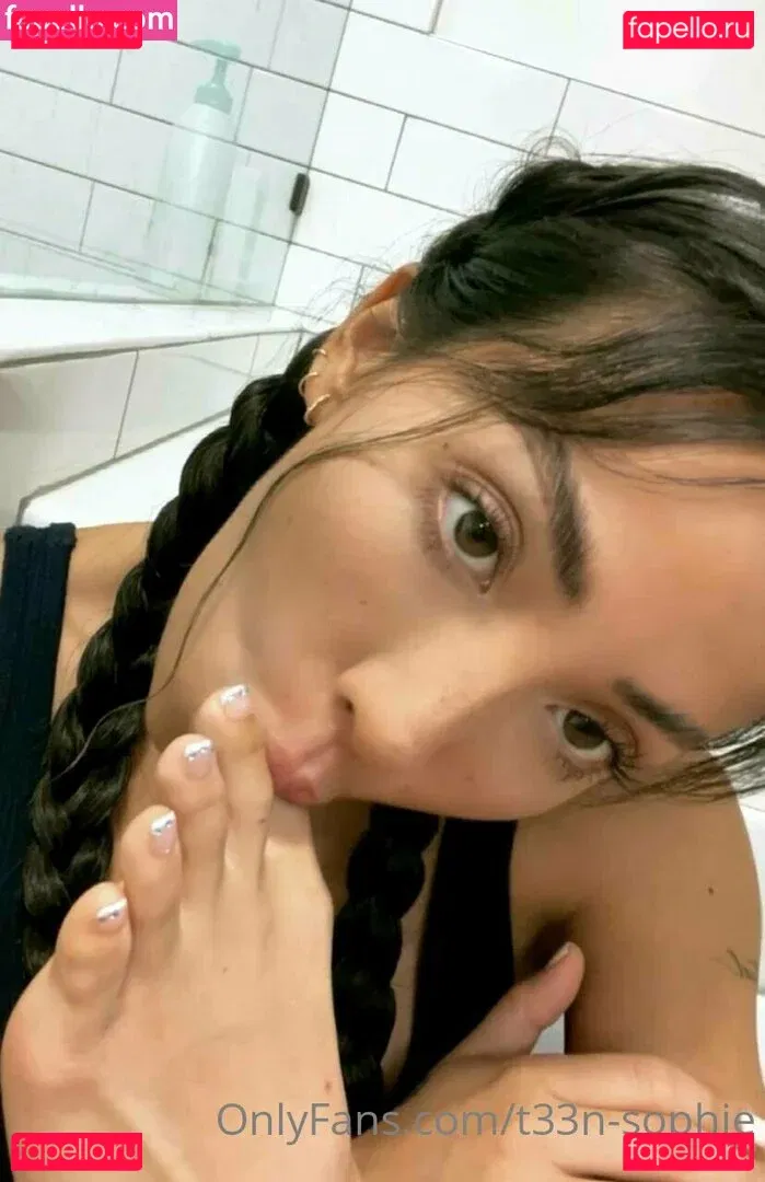 T33n-sophie Onlyfans Photo Gallery 
