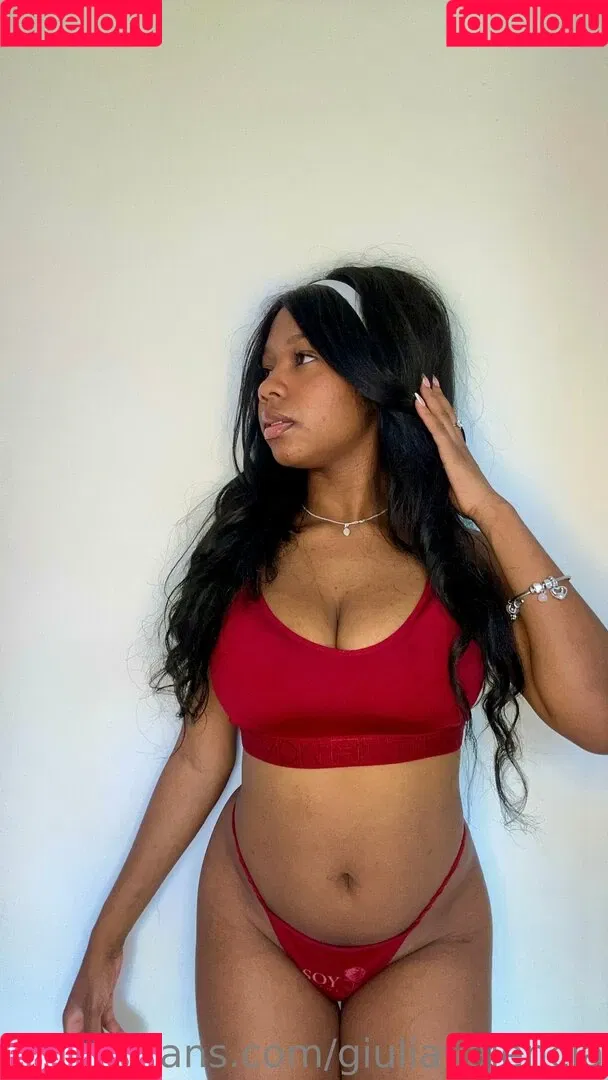 Giuliavalencia Onlyfans Photo Gallery 