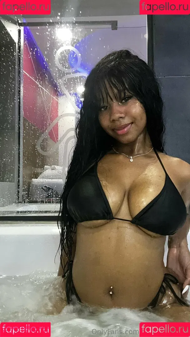 Giuliavalencia Onlyfans Photo Gallery 