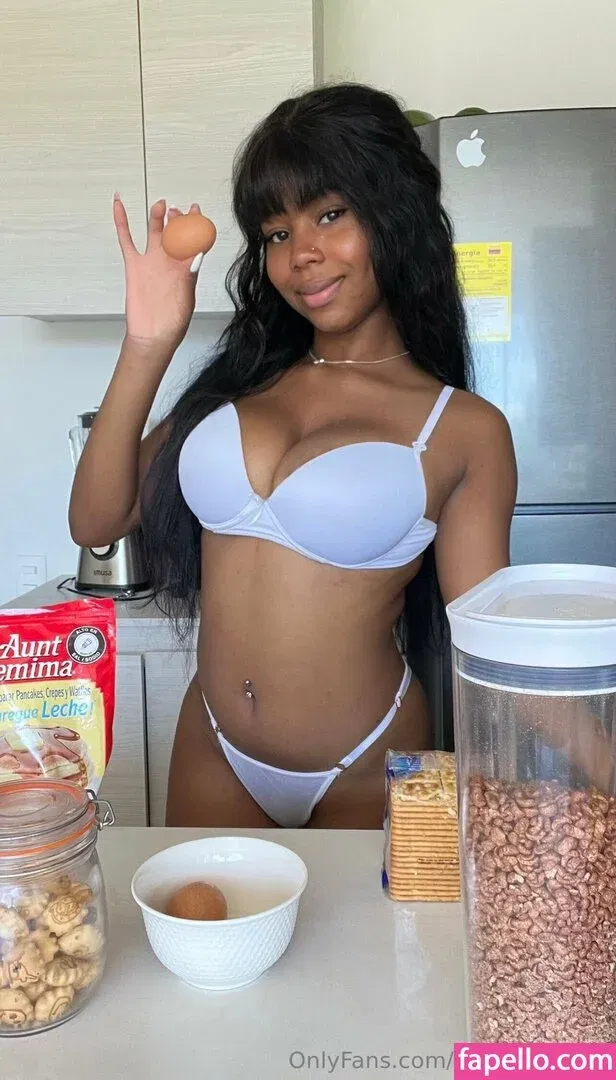 Giuliavalencia Onlyfans Photo Gallery 