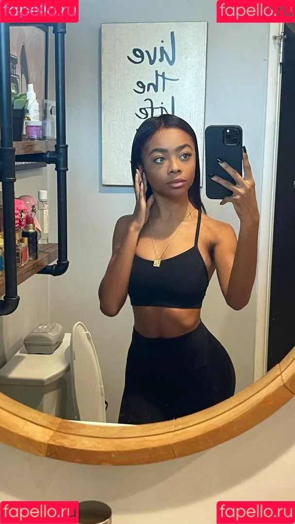 Skai Jackson Onlyfans Photo Gallery 