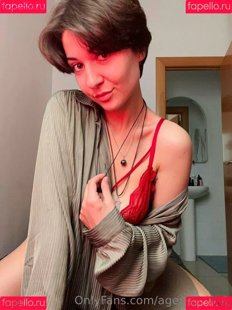 agentgirl2_0 Onlyfans Photo Gallery 