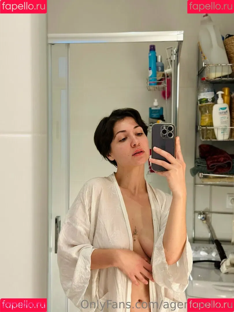 agentgirl2_0 Onlyfans Photo Gallery 