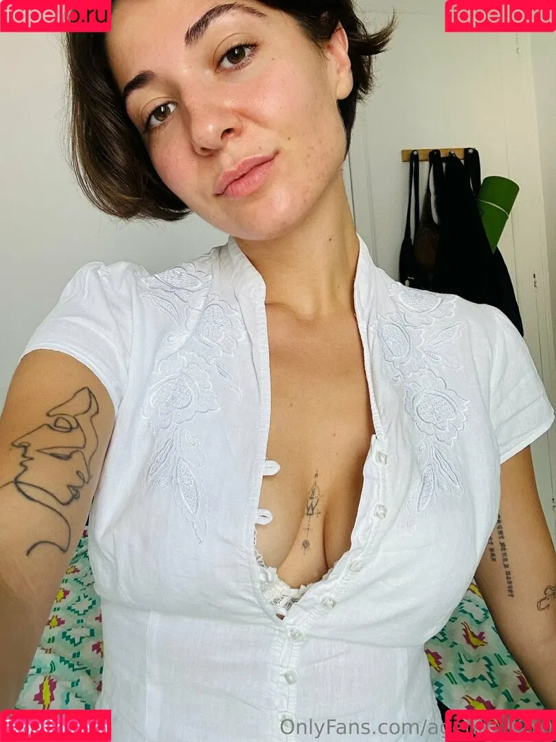 agentgirl2_0 Onlyfans Photo Gallery 