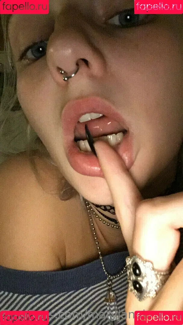maryjanakrasnapanna Onlyfans Photo Gallery 