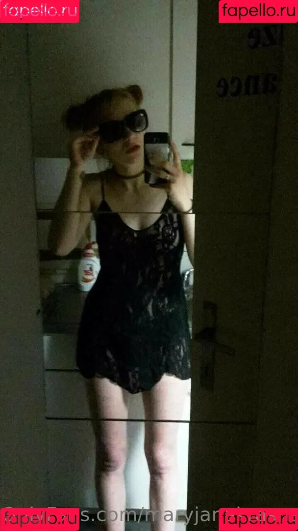 maryjanakrasnapanna Onlyfans Photo Gallery 