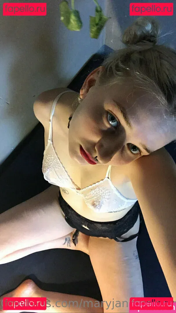 maryjanakrasnapanna Onlyfans Photo Gallery 