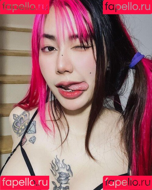 ellekampong Onlyfans Photo Gallery 