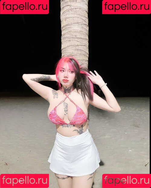 ellekampong Onlyfans Photo Gallery 