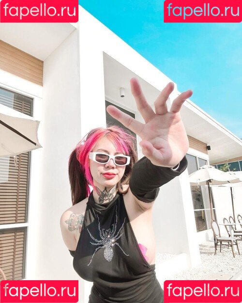 ellekampong Onlyfans Photo Gallery 