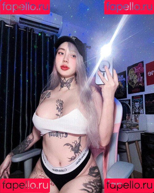 ellekampong Onlyfans Photo Gallery 