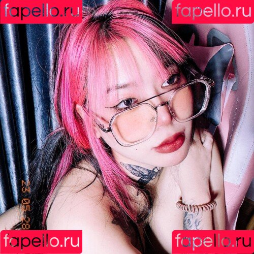 ellekampong Onlyfans Photo Gallery 