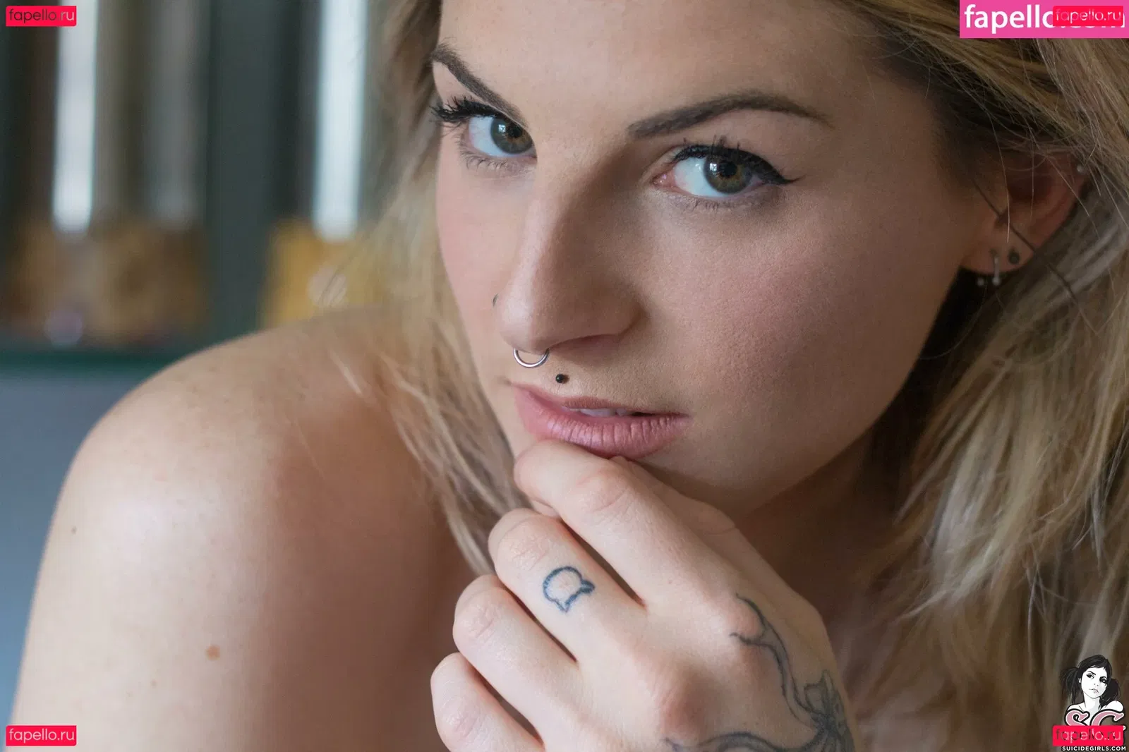 mandeelou Onlyfans Photo Gallery 