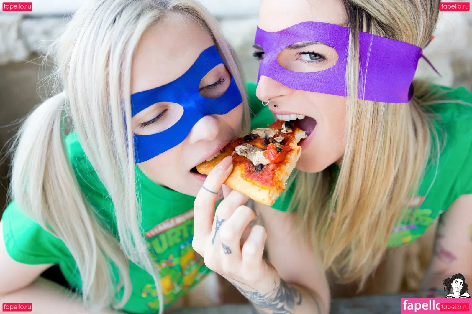 mandeelou Onlyfans Photo Gallery 