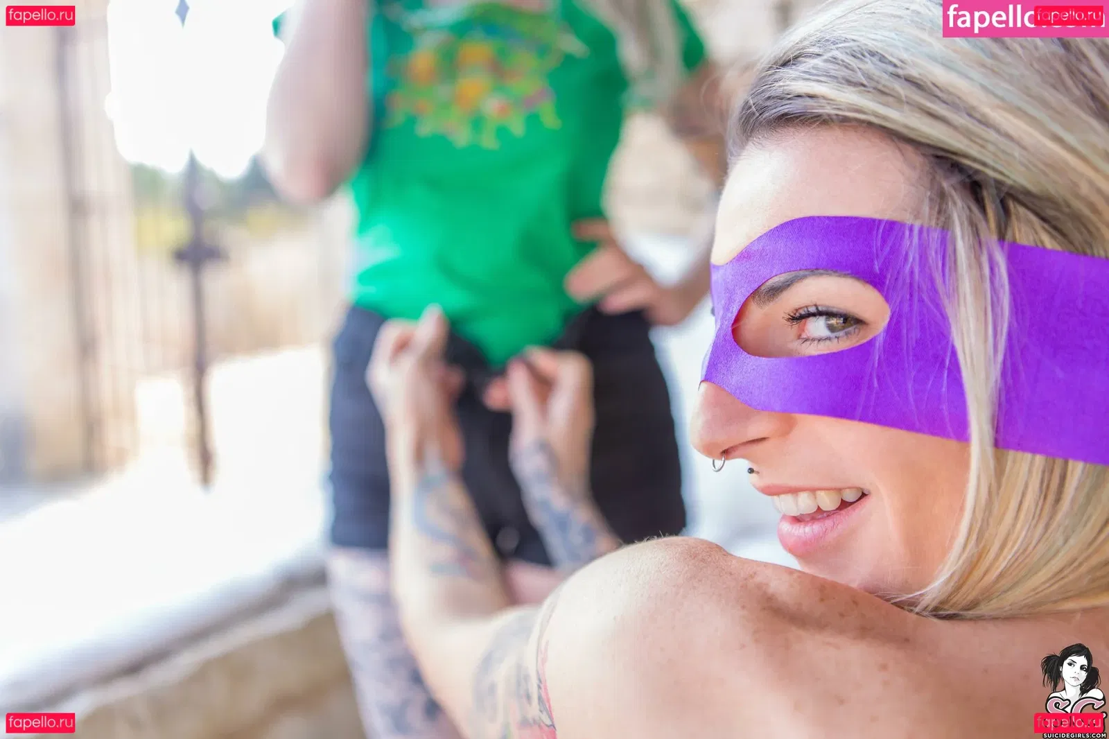 mandeelou Onlyfans Photo Gallery 