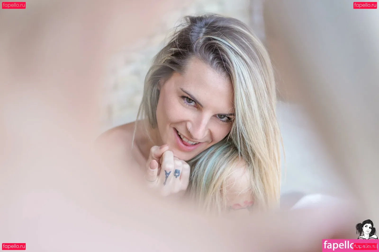 mandeelou Onlyfans Photo Gallery 