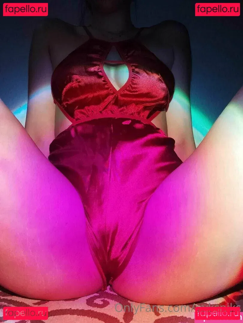 Nyks Niks Onlyfans Photo Gallery 