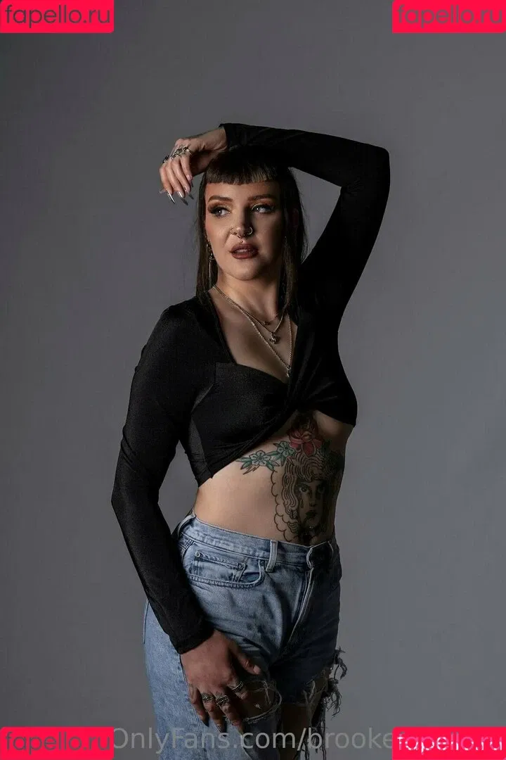 brookes_world Onlyfans Photo Gallery 