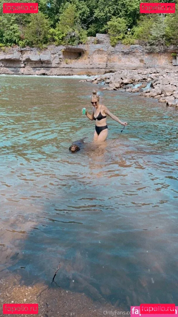 brookes_world Onlyfans Photo Gallery 