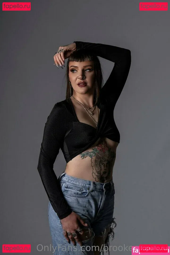 brookes_world Onlyfans Photo Gallery 