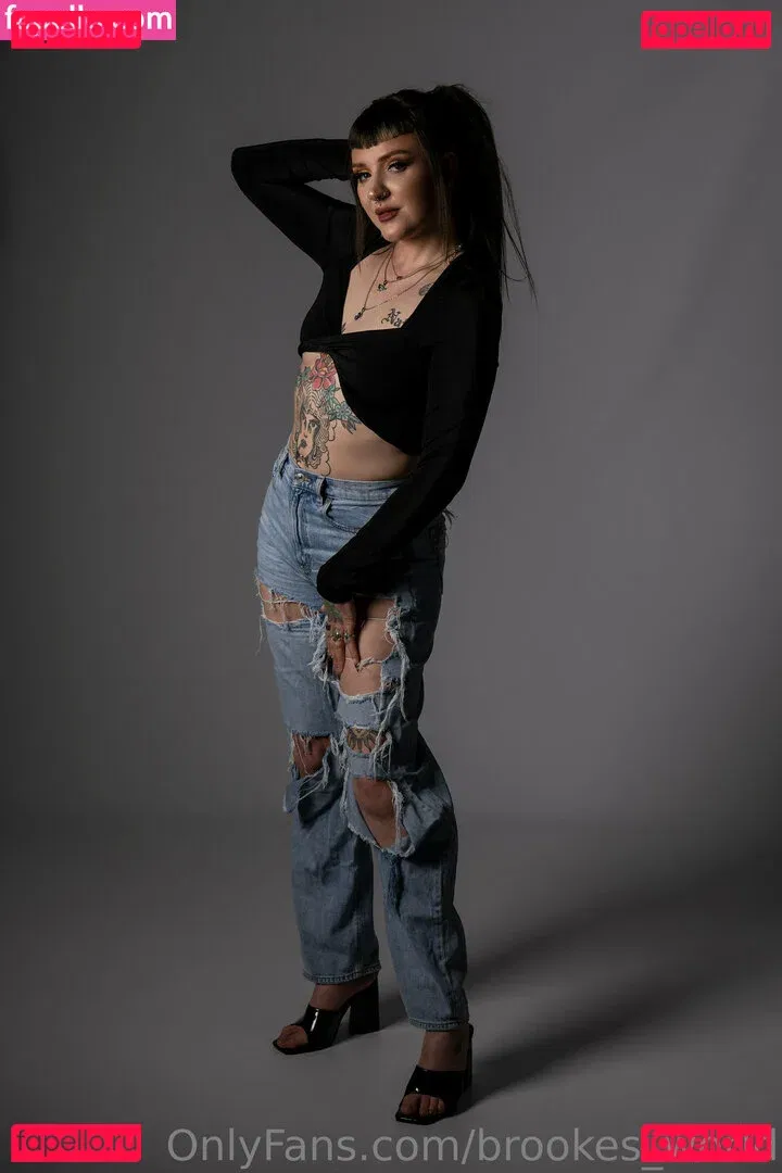 brookes_world Onlyfans Photo Gallery 