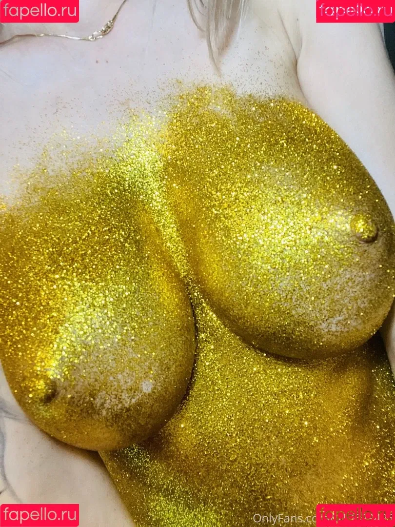hotfallingdevil Onlyfans Photo Gallery 