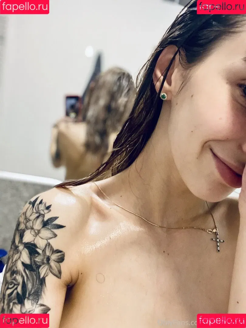 hotfallingdevil Onlyfans Photo Gallery 